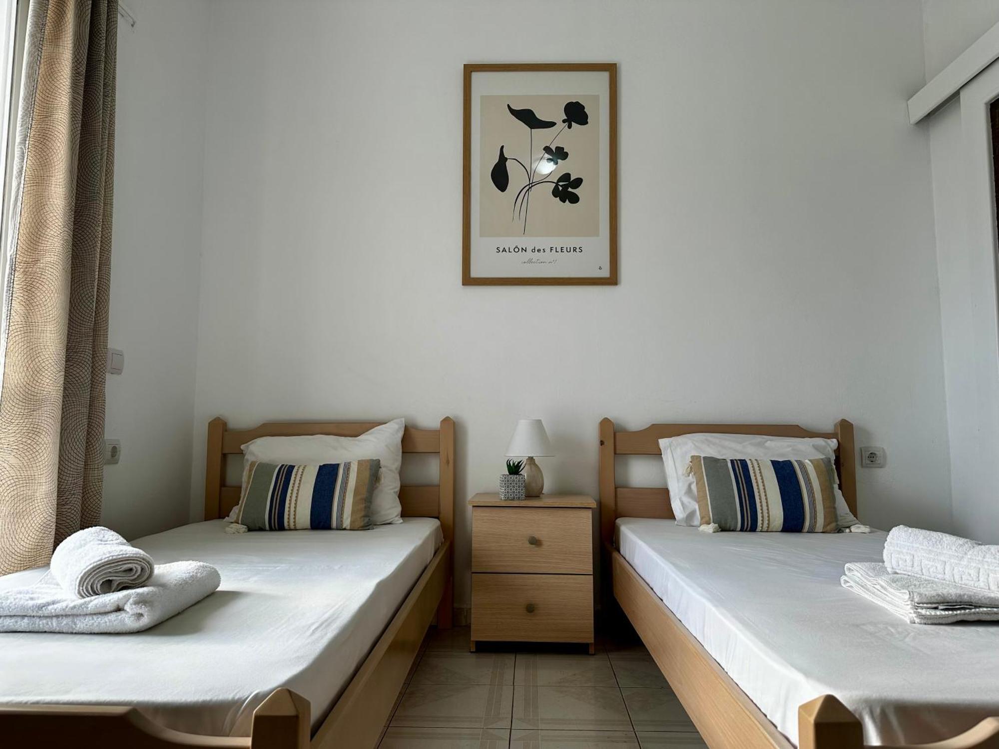 Central, Sunny & Spacious Apartment, In Kos, "1" Екстериор снимка
